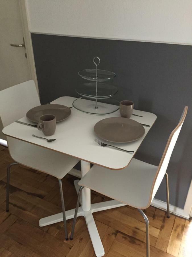 هيلين Bed And Breakfast Loft24 المظهر الخارجي الصورة